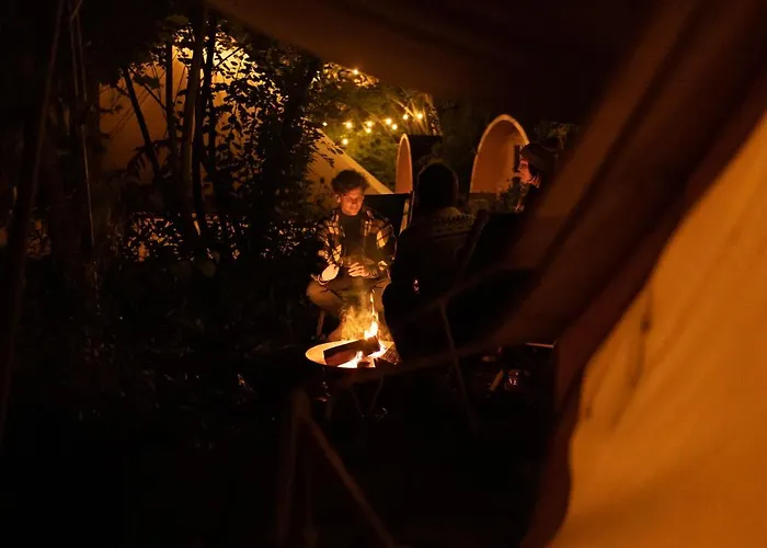 Glamping Rostig Kedichem