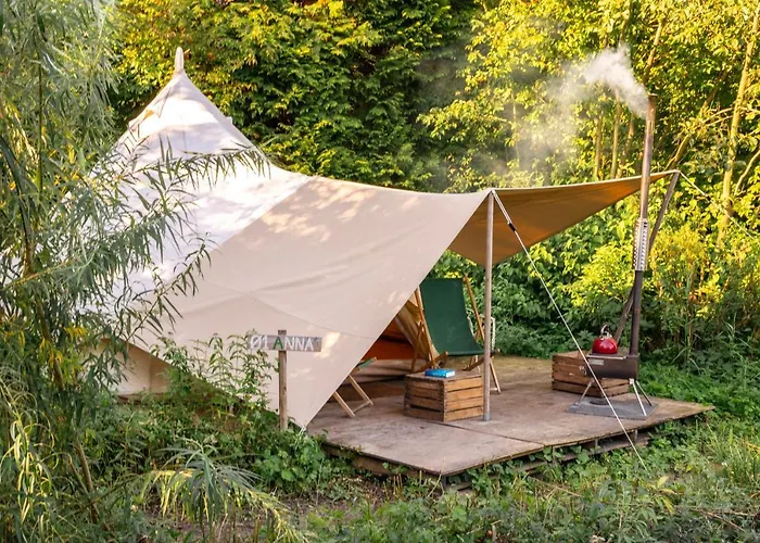 Rostig Glamping