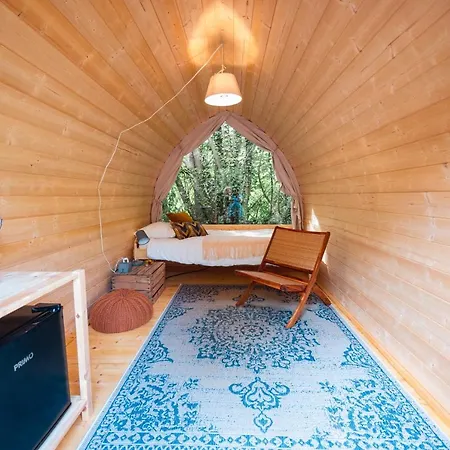 Luxe tent Rostig